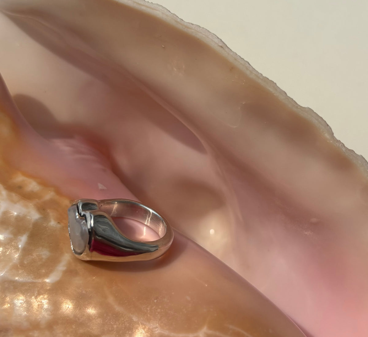 Heart Shaped Pearl Ring image 3