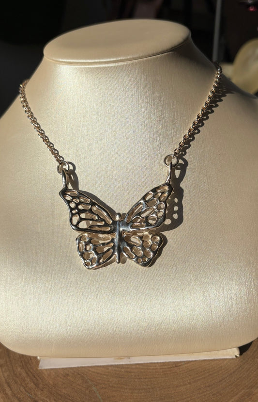 “Monarch Butterfly” Necklace image 0